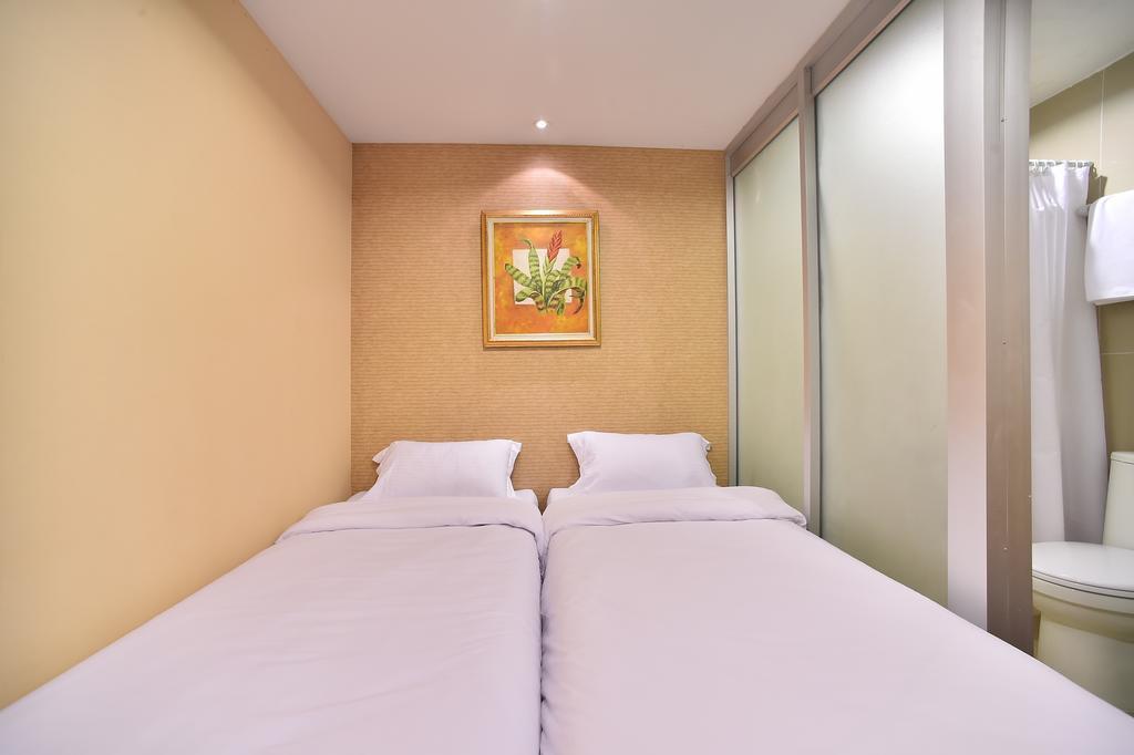 Take A Rest Hotel Bangkok Værelse billede